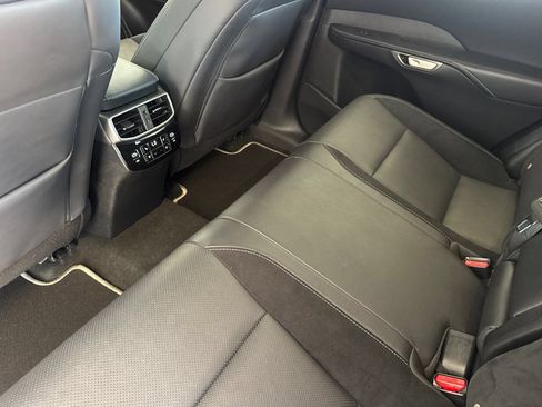 Certified 2024 Lexus RX 500h F Sport w/ Convenience Package AWD/4WD image 9