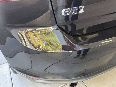 Used 2016 Volkswagen GTI SE FWD image 14