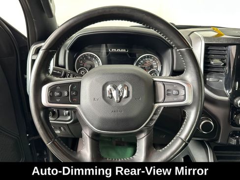 Used 2022 RAM 1500 Big Horn AWD/4WD image 34