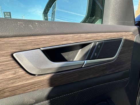 New 2026 Volkswagen Atlas SEL image 19