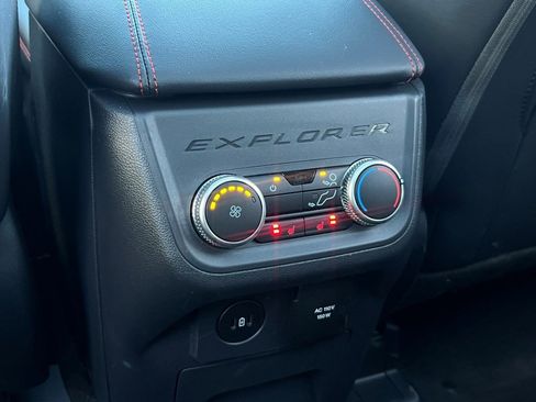 Used 2025 Ford Explorer ST image 20