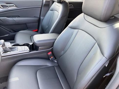 New 2026 Kia Sportage EX image 11