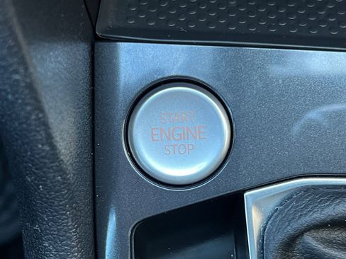 Used 2023 Volkswagen Tiguan SEL R-Line image 23