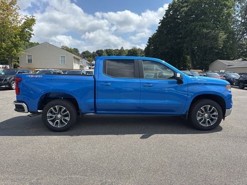 New 2025 Chevrolet Silverado 1500 LT image 2