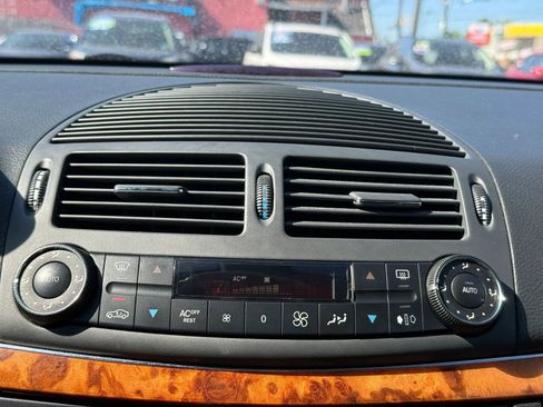 Used 2004 Mercedes-Benz E 500 4MATIC Sedan image 28