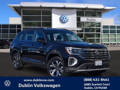 Certified 2025 Volkswagen Atlas SE