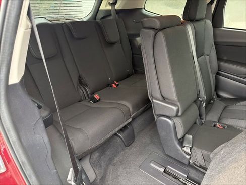 Used 2023 Subaru Ascent Premium w/ Convenience Package image 31