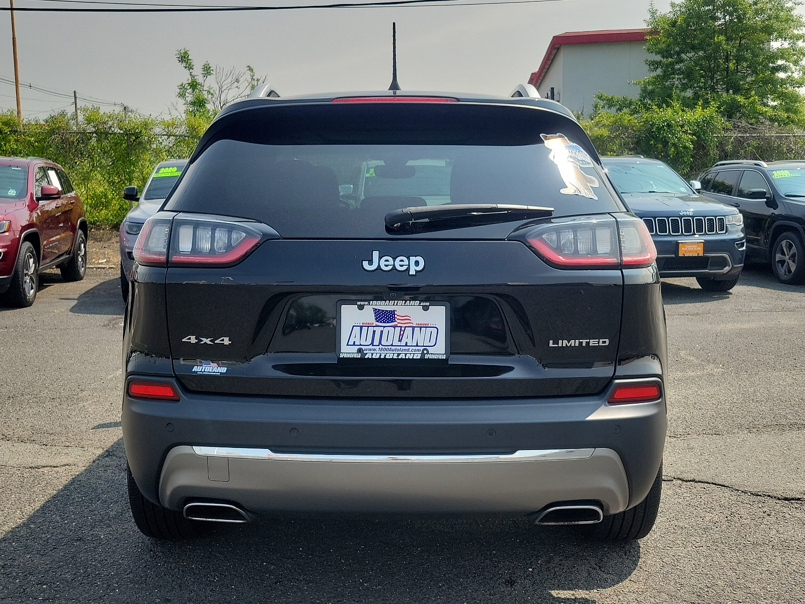 Used 2020 Jeep Cherokee Limited AWD/4WD image 5