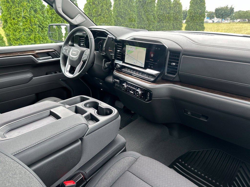 Used 2026 GMC Sierra 1500 SLE AWD/4WD image 33
