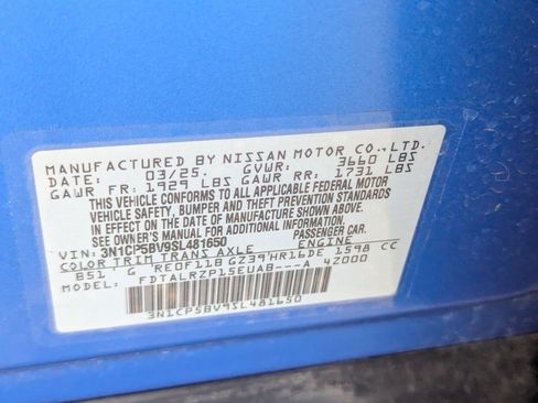 Certified 2025 Nissan Kicks Play S image 24