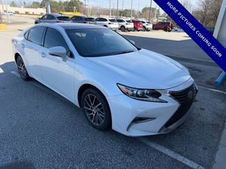 Used 2017 Lexus ES 350 w/ Luxury Package video 1