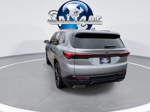 New 2026 Buick Enclave Sport Touring w/ Power Package image 8