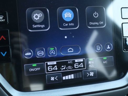 Used 2025 Subaru Crosstrek 2.5i Limited w/ Crosstrek Mirror Package image 28