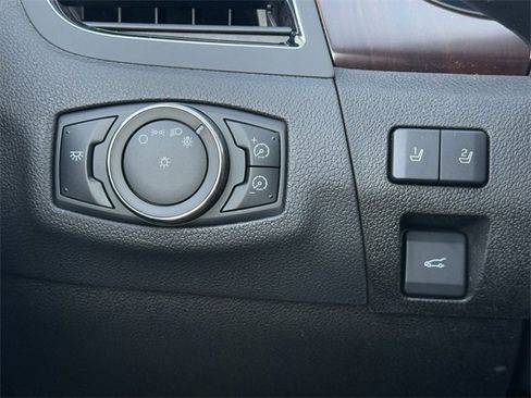 Used 2011 Ford Edge Limited w/ 302A Rapid Spec Order Code image 22