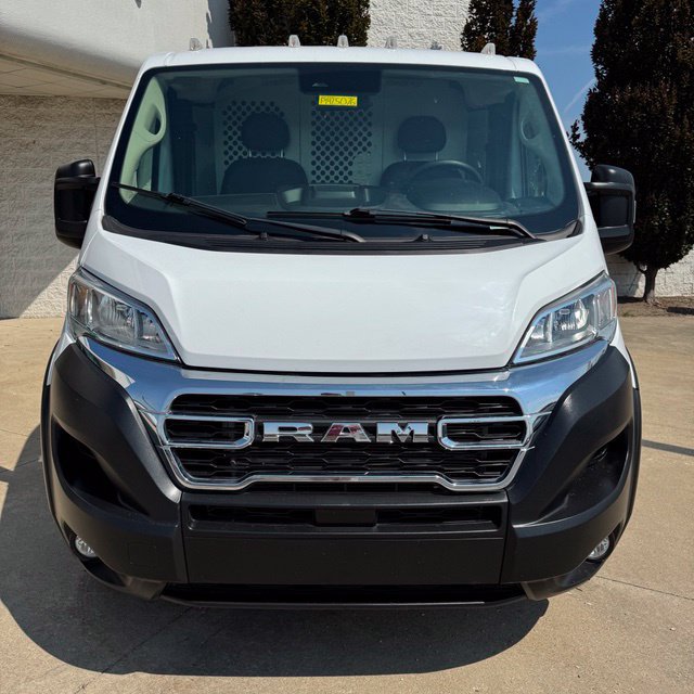 Used 2025 RAM ProMaster 2500 w/ U-Haul Equipment Group FWD image 9