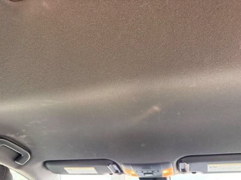 Used 2021 Toyota Corolla SE FWD image 15