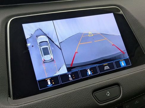 Certified 2023 Cadillac XT4 Premium Luxury w/ Enhanced Visibility Package AWD/4WD image 15