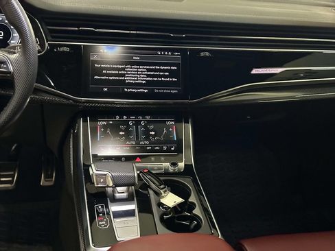 Used 2023 Audi SQ7 Premium Plus w/ Executive Package AWD/4WD image 16