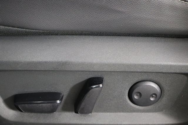 Used 2023 Nissan Rogue SL FWD image 21