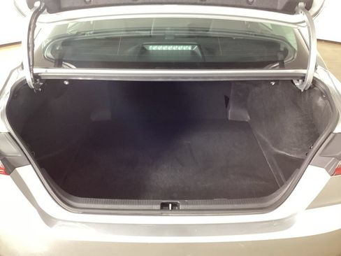 Used 2025 Toyota Camry LE FWD image 27