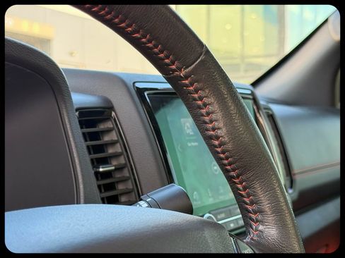Used 2023 Nissan Frontier Pro-X w/ Pro-X Premium Package RWD image 17