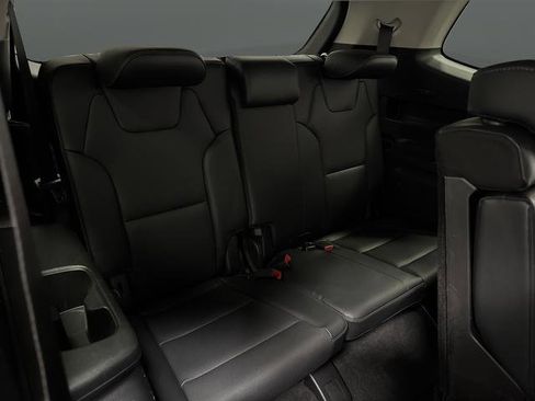 Used 2024 Kia Telluride EX image 32