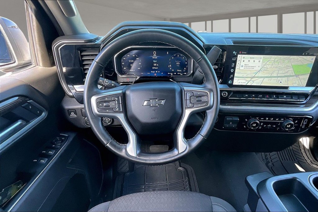 Used 2026 Chevrolet Silverado 1500 RST RWD image 9