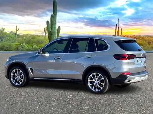 Used 2024 BMW X5 sDrive40i image 4