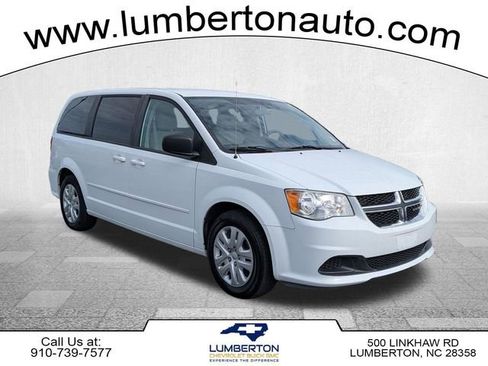 Used 2016 Dodge Grand Caravan SE w/ Quick Order Package 29E SE FWD image 1