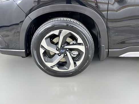 Used 2022 Subaru Forester Touring w/ Popular Package #3 image 33