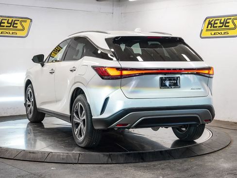 Used 2024 Lexus RX 350 Premium w/ Cold Area Package FWD image 2