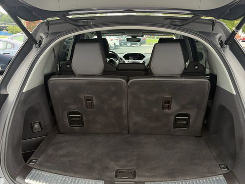 Used 2020 Acura MDX SH-AWD image 16