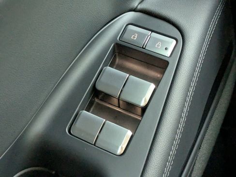 Certified 2025 Lincoln Navigator Reserve image 30