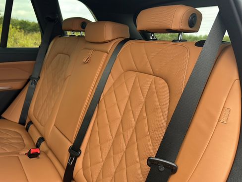 New 2026 BMW X5 xDrive40i w/ M Sport Package image 16