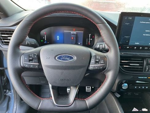 Used 2024 Ford Escape ST-Line w/ Tech Pack #1 image 18