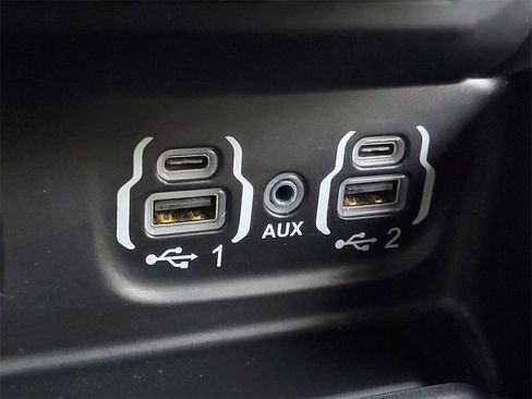 Used 2022 RAM 1500 Big Horn image 22