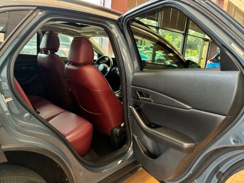 Used 2022 MAZDA CX-30 AWD 2.5 S w/ Preferred Package image 32