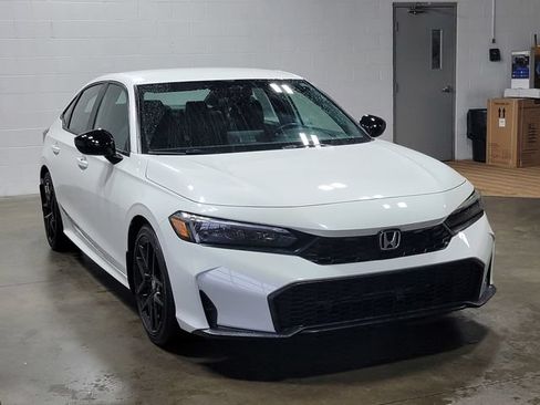 Certified 2026 Honda Civic Sport image 4
