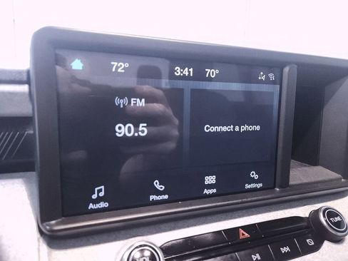 Used 2023 Ford Maverick XLT image 16