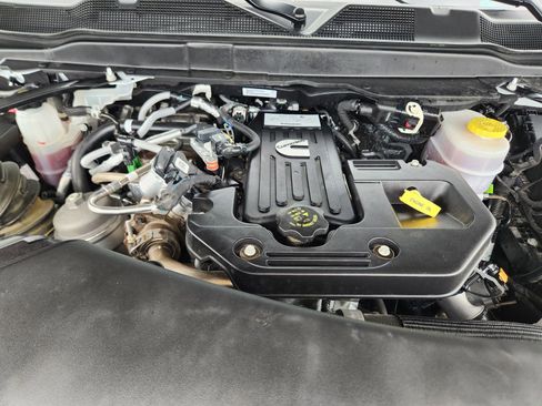 Used 2025 RAM 2500 Tradesman image 34