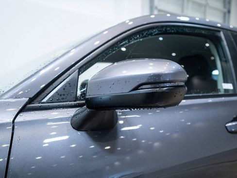 Used 2025 Honda HR-V LX image 12