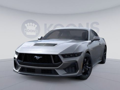 New 2026 Ford Mustang GT image 2