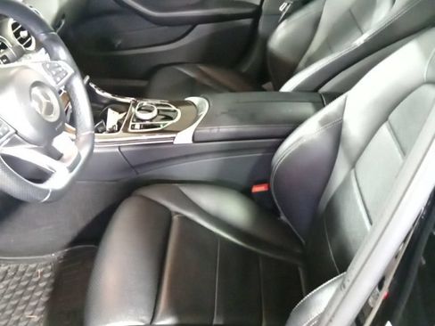 Used 2018 Mercedes-Benz C 300 4MATIC Sedan image 9