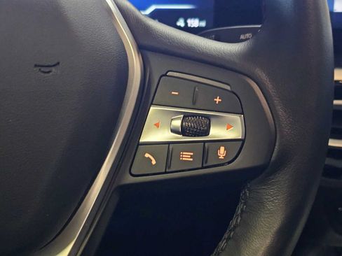 Used 2023 BMW i4 eDrive35 RWD image 16