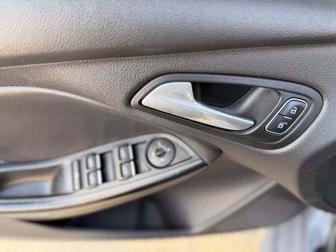 Used 2017 Ford Focus RS image 21