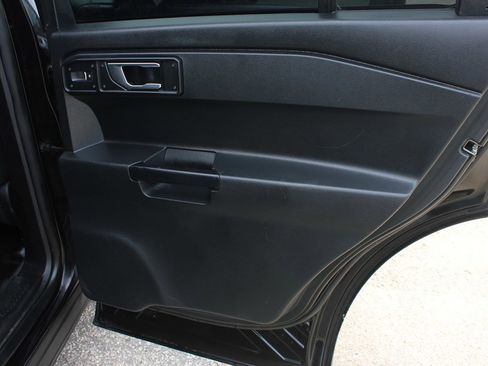 Used 2022 Ford Explorer 4WD Police Interceptor w/ Ultimate Wiring Package image 33
