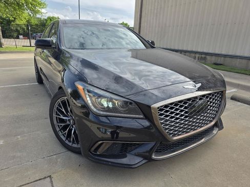 Used 2018 Genesis G80 3.3T Sport RWD image 2