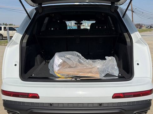 New 2026 Audi Q7 3.0T Premium Plus AWD/4WD image 15