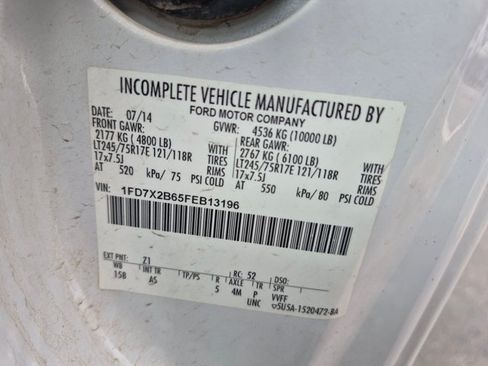Used 2015 Ford F250 XL w/ Power Equipment Group AWD/4WD image 15