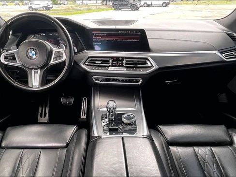 Used 2019 BMW X5 xDrive50i w/ M Sport Package AWD/4WD image 7